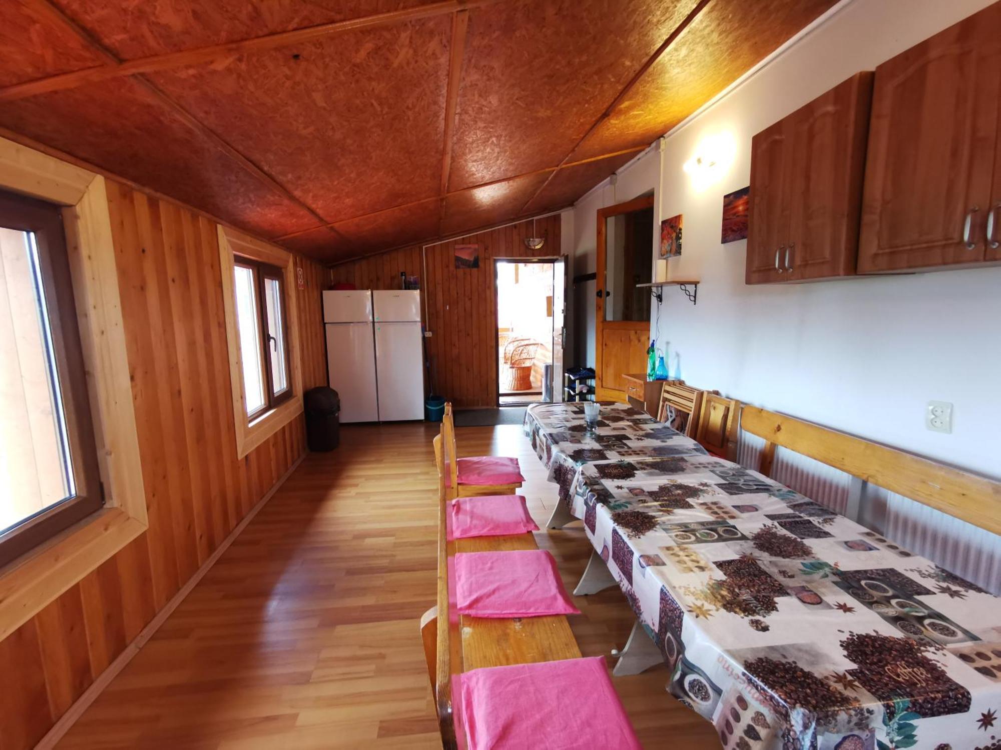 Nona Highland Home Moieciu de Jos Exterior foto